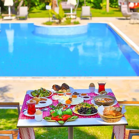 Amare 3* Cesme